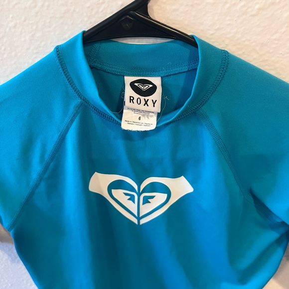 Roxy Quiksilver Y2K surfer Island girl rash guard - Picture 4 of 5